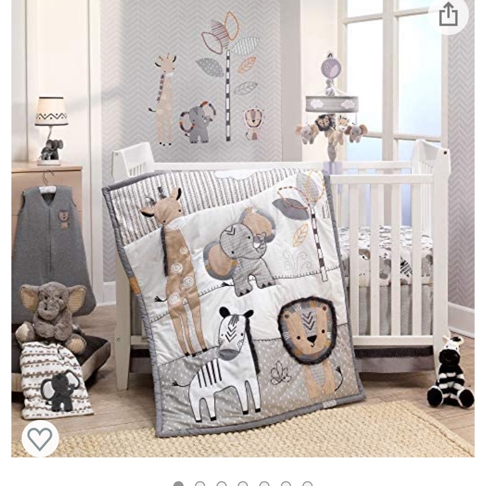 Crib bedding set